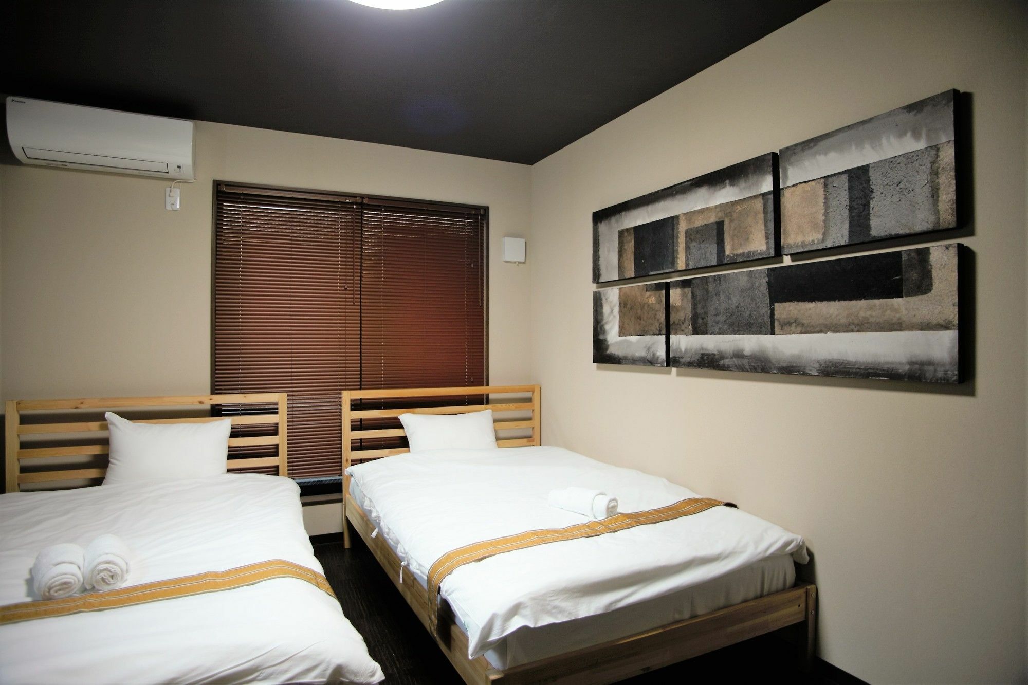 The Pagoda Experience Hotel 2*